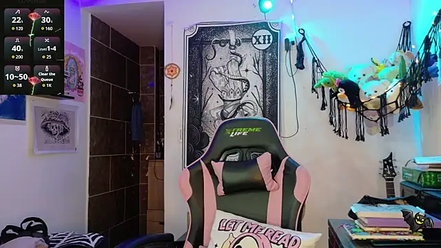 mollyshake1 online show from December 16, 6:40 am