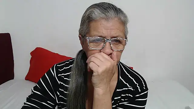 candy mature  online show from May 14, 11:28 am