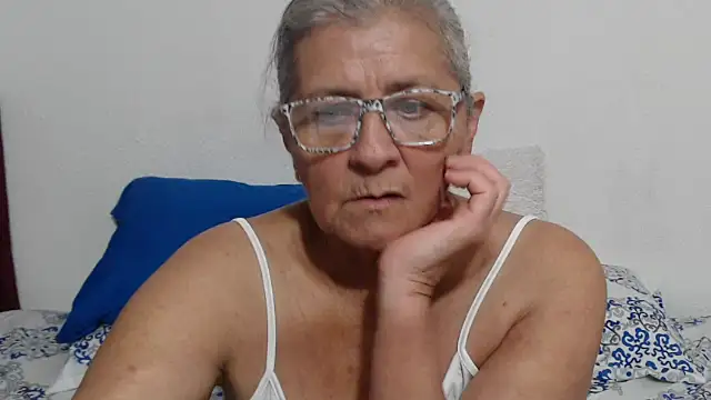 candy mature  online show from June 11, 12:32 am