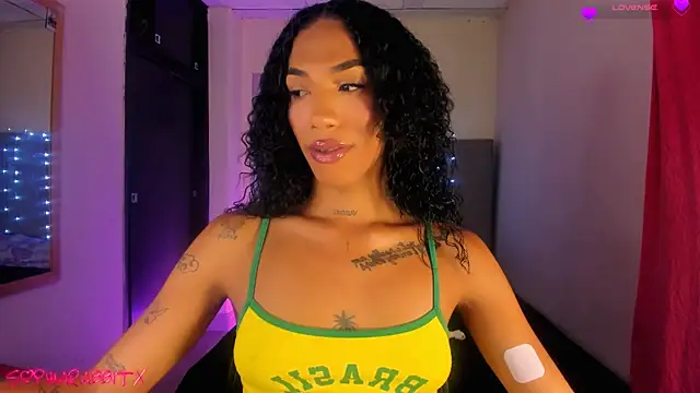 Snapshot of turabbitxx chatting on December 4, 12:42 am turabbitxx online show from December 4, 12:42 am