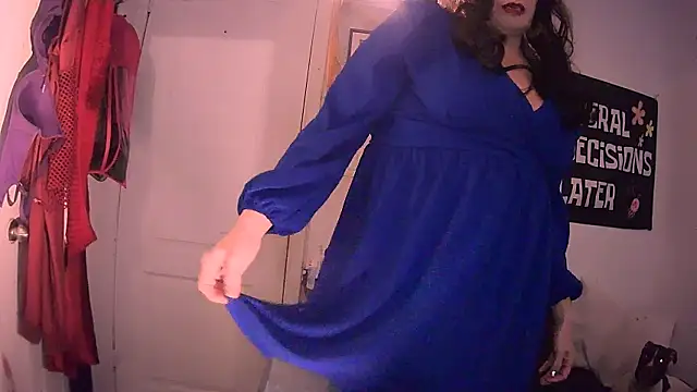 HeyyImHarlowe online show from March 7, 6:21 am