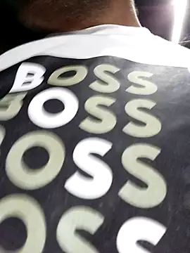 Snapshot of crowten chatting on October 7, 5:59 am crowten online show from October 7, 5:59 am