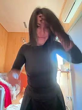 Snapshot of CuteNata chatting on October 31, 8:26 am CuteNata online show from October 31, 8:26 am