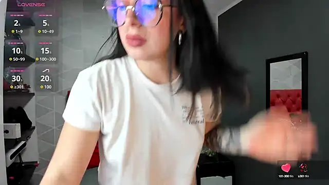 MiaWils  online show from March 11, 7:36 pm