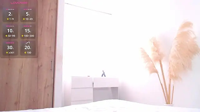 dollface17 online show from September 14, 4:39 pm