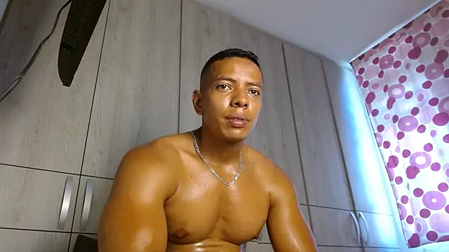 Muscle Brown10 online show from January 12, 2:19 pm