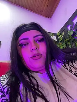 Snapshot of moon_sunflower chatting on October 29, 4:59 am moon sunflower online show from October 29, 4:59 am