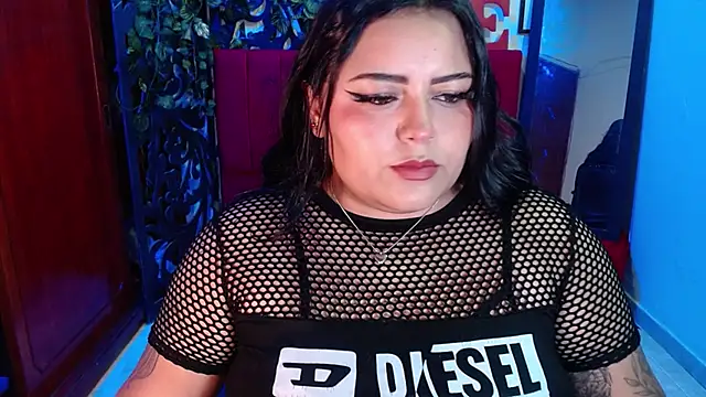 Snapshot of moon_sunflower chatting on November 9, 11:25 pm moon sunflower online show from November 9, 11:25 pm