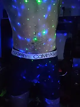 Sir-meltsclearrockzalot online show from October 21, 8:37 am