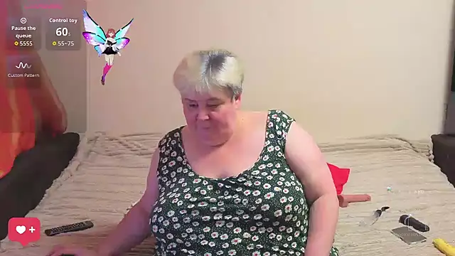 Snapshot of Baunti5555 chatting on November 11, 8:47 am Baunti5555 online show from November 11, 8:47 am