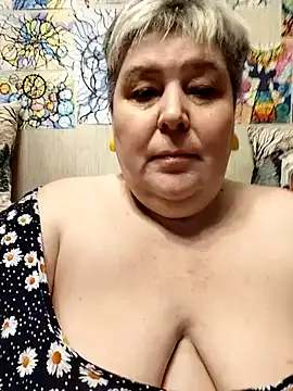 Snapshot of Baunti5555 chatting on December 14, 4:07 am Baunti5555 online show from December 14, 4:07 am