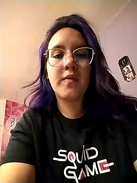 Snapshot of sweet--emily chatting on February 18, 4:15 am sweet--emily online show from February 18, 4:15 am