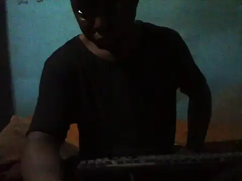 Snapshot of little__joy chatting on November 1, 3:19 am little  joy online show from November 1, 3:19 am