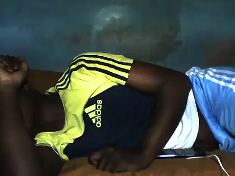 Snapshot of little__joy chatting on November 18, 8:46 pm little joy online show from November 18, 8:46 pm