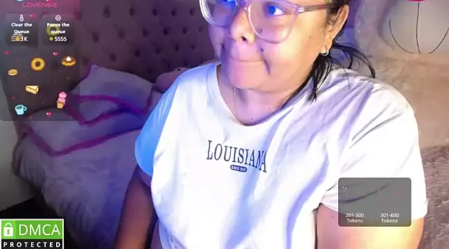 KittyHot20 online show from March 3, 1:10 am