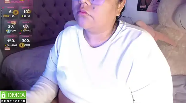 KittyHot20 online show from March 6, 1:58 am