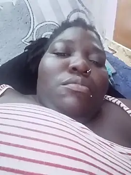 Snapshot of African_Bigass chatting on May 25, 3:40 pm African Bigass online show from May 25, 3:40 pm