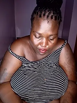 Snapshot of African_Bigass chatting on June 3, 2:19 pm African Bigass online show from June 3, 2:19 pm
