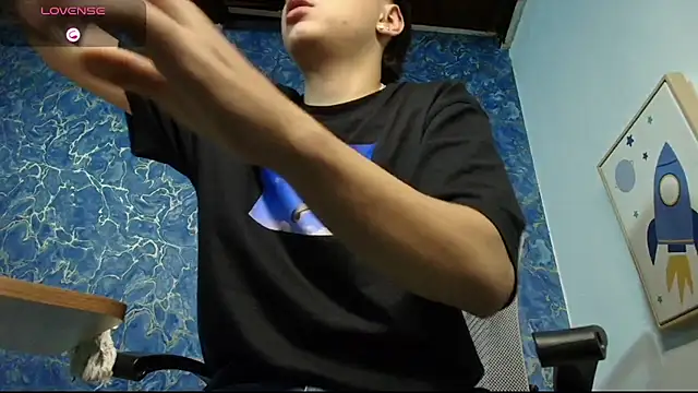 Snapshot of Rhaegal_hot chatting on February 27, 11:05 pm Rhaegal hot online show from February 27, 11:05 pm