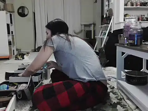 CrystalLakeXO online show from January 17, 10:11 am