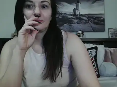 CrystalLakeXO online show from February 2, 7:09 am