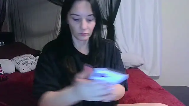 CrystalLakeXO online show from March 2, 6:25 am