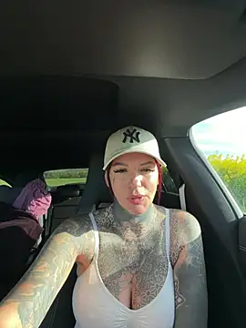 AileenInkOfficial online show from April 25, 6:38 am