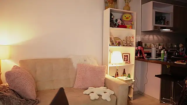 SaraParisi online show from February 22, 11:36 pm