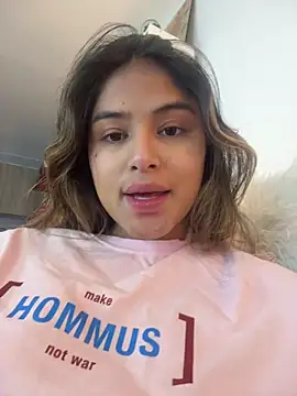 SaraParisi online show from March 1, 11:51 pm