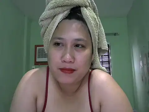 Snapshot of sweetsexysmile chatting on September 24, 1:42 am sweetsexysmile online show from September 24, 1:42 am