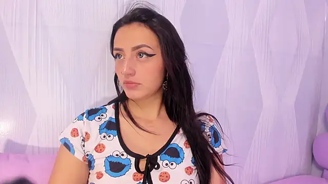 Snapshot of Lesly_sexy4u chatting on April 11, 3:33 am Lesly sexy4u online show from April 11, 3:33 am