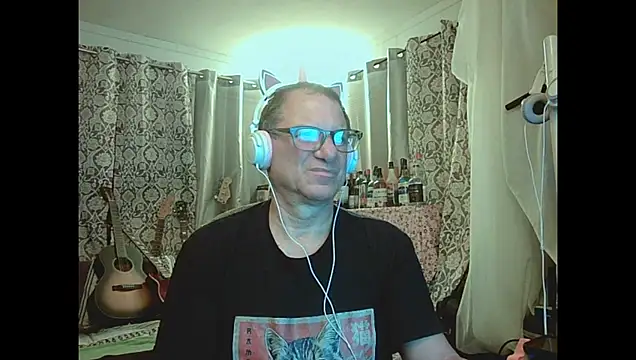 Snapshot of coryassman chatting on June 25, 6:07 am coryassman online show from June 25, 6:07 am