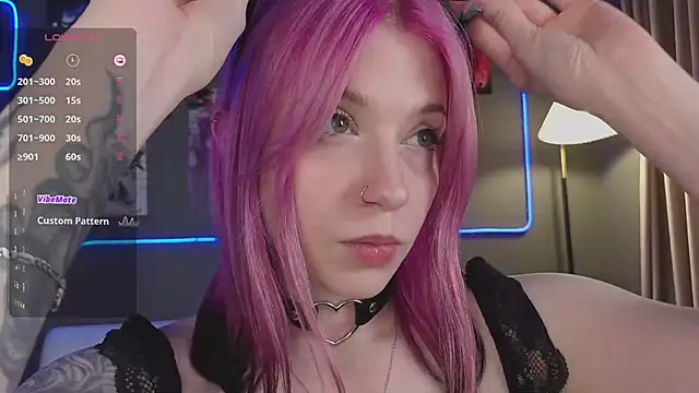 arielabradberry online show from June 15, 2:30 pm