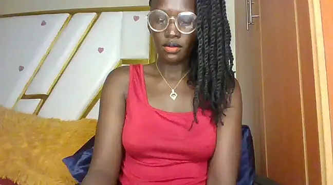 cutesmiling online show from February 8, 6:44 pm