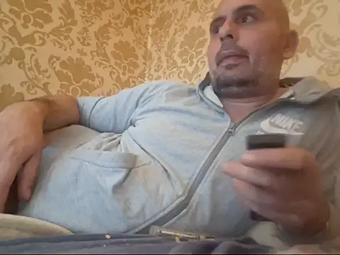 Basszos88i online show from September 27, 10:48 pm