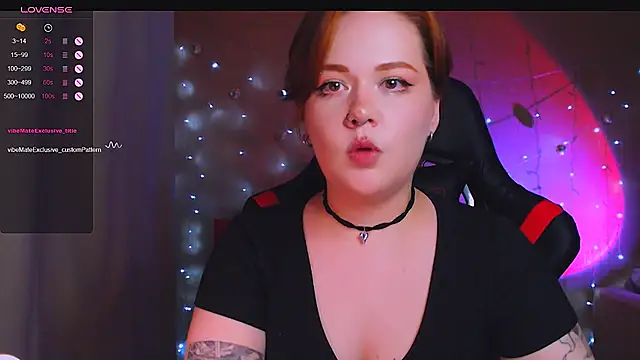 Snapshot of lala_loulou_land chatting on June 13, 6:17 pm lala loulou land online show from June 13, 6:17 pm