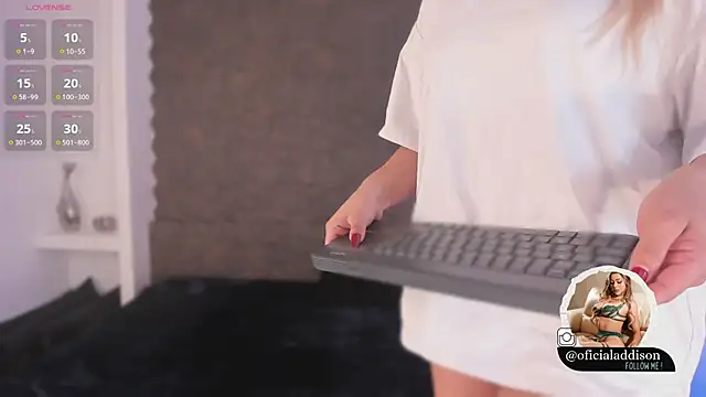 Snapshot of Addison_baker chatting on February 13, 7:52 pm Addison baker online show from February 13, 7:52 pm