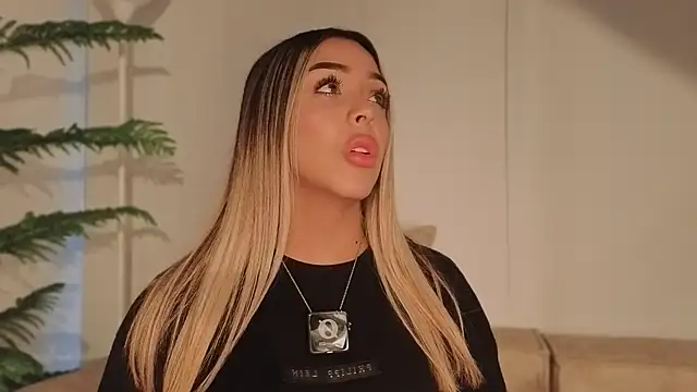 Snapshot of Addison_baker chatting on October 11, 9:02 pm Addison baker online show from October 11, 9:02 pm