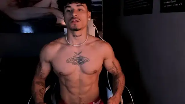Thomas Fit1 online show from June 11, 2:44 am