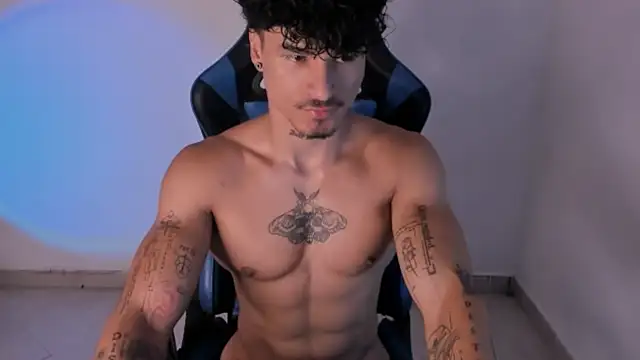 Thomas Fit1 online show from June 24, 12:59 pm
