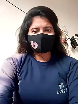 Snapshot of Cute_Nipa chatting on December 23, 10:10 am Cute Nipa online show from December 23, 10:10 am