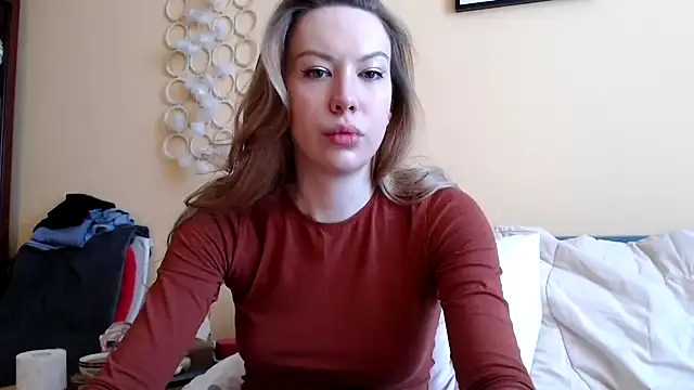 Snapshot of Scarlettford chatting on March 22, 10:39 am Scarlettford online show from March 22, 10:39 am