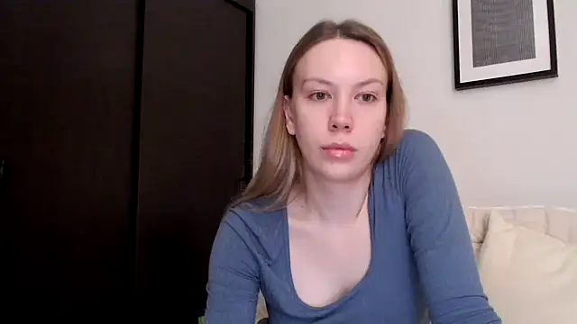 Snapshot of Scarlettford chatting on November 13, 7:24 pm Scarlettford online show from November 13, 7:24 pm