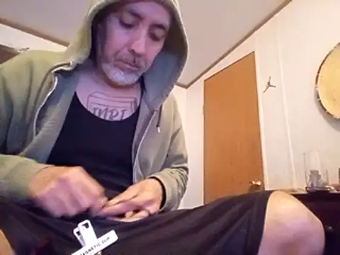 Xoc8  online show from February 12, 8:27 am