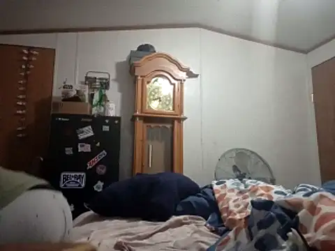 Xoc8  online show from March 3, 2:56 pm