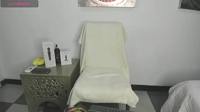 AnthonelaDuque online show from January 27, 12:05 pm