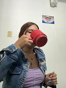 AnthonelaDuque online show from February 26, 11:42 am