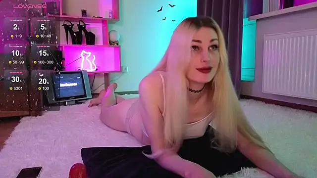 Inchcaser  online show from November 2, 8:11 pm