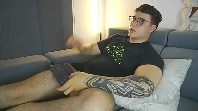 odin blake online show from February 11, 5:05 am