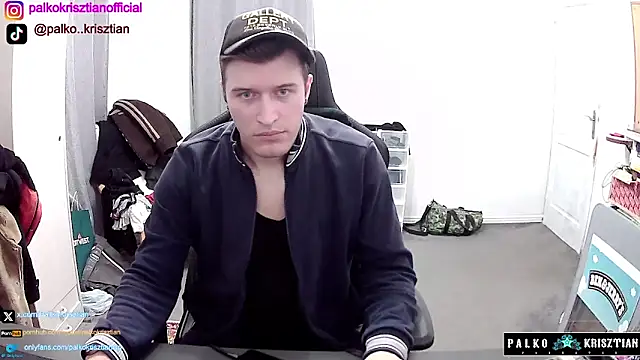 Snapshot of PKrisztian chatting on December 15, 3:16 pm PKrisztian online show from December 15, 3:16 pm